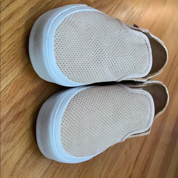 Vans Slip On Sneakers - Picture 2 of 7